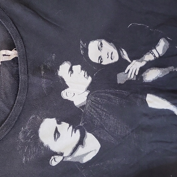 Twilight New Moon T-shirt - Picture 4 of 7